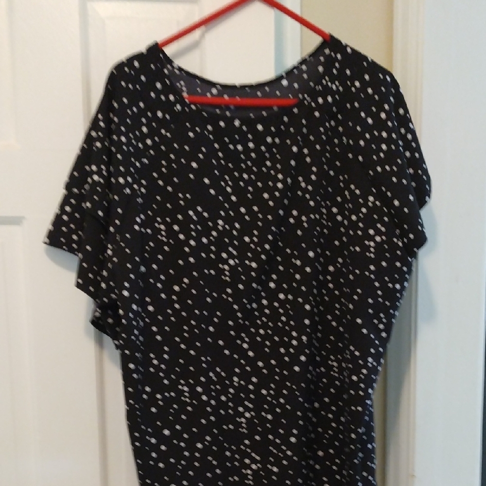 SHEIN Black and White Blouse Top